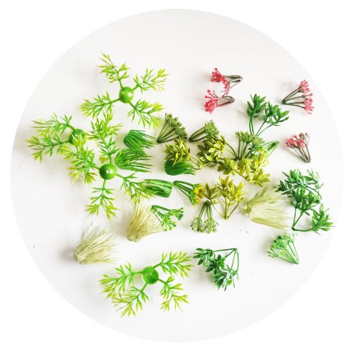 Plantas pequeñas artificiales surtidas