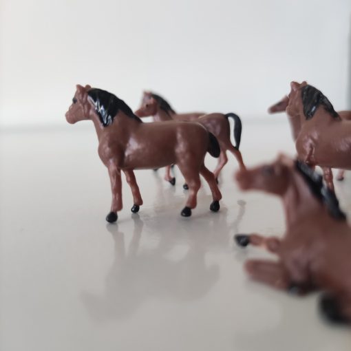 Caballos a escala 1:87