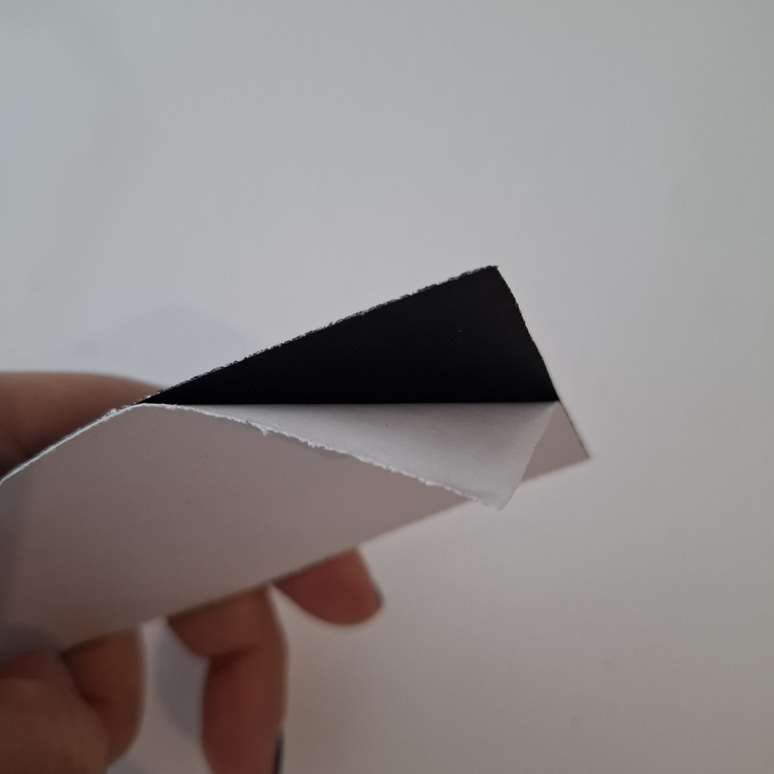 Cinta adhesiva de pista de carretera para maquetas 60x5cm - Imagen 3