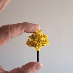 Árboles en miniatura amarillo