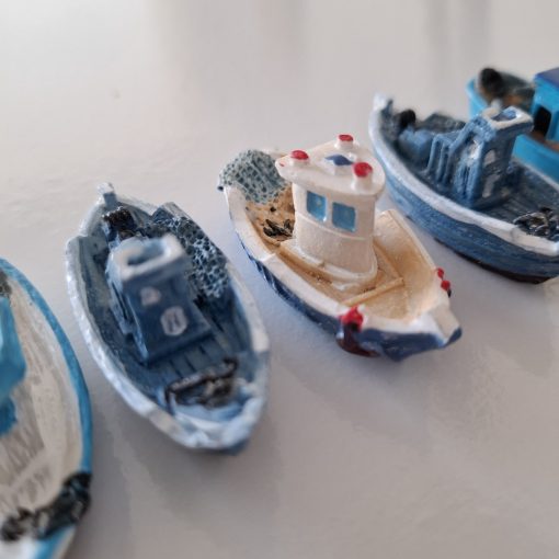 Barco de pesca en para dioramas