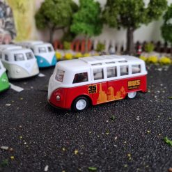 Combi pequeña de juguete