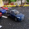 Auto Mazda a escala