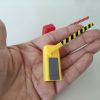 Barrera vehicular para peajes en miniatura