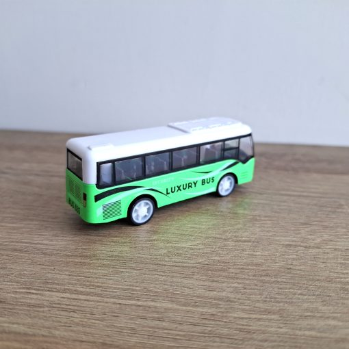 Autobus escala 1:64