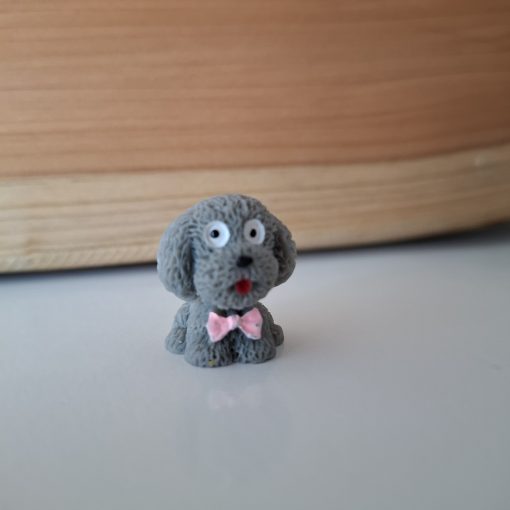 Perrito para terrarios y decoración