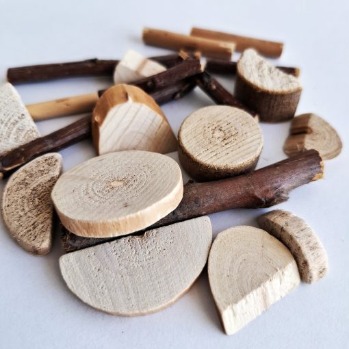 Formas de madera en miniatura