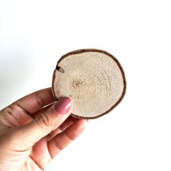Círculo de madera en miniatura