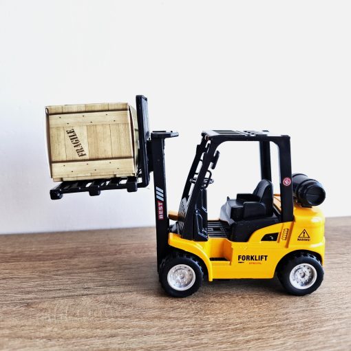 Montacarga en miniatura