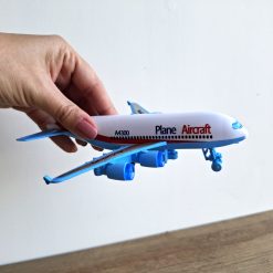 Avión en miniatura