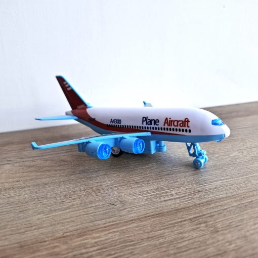 Avión en miniatura