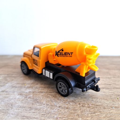 Camión mezclador miniatura