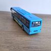 Autobús a escala 1:64