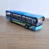 Autobús a escala 1:64