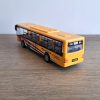 Autobús a escala 1:64