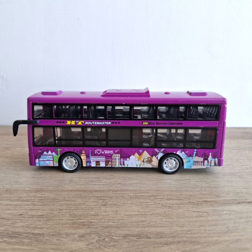 Autobús a escala 1:50