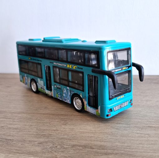 Autobús a escala 1:50