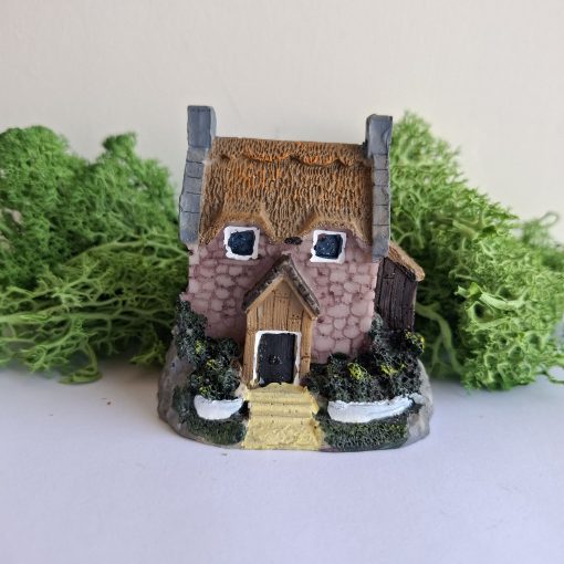 Casa en miniatura decorativa