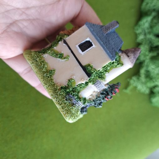 Casa en miniatura decorativa