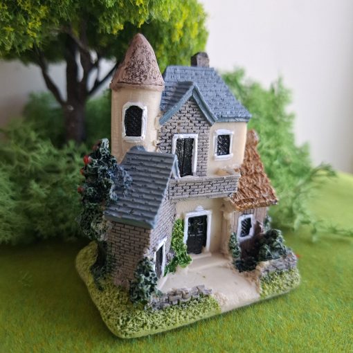 Casa en miniatura decorativa