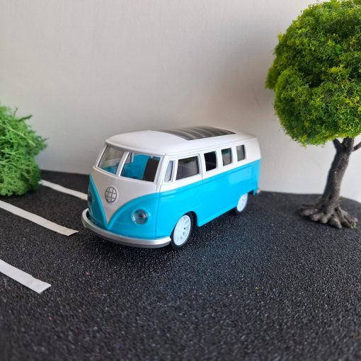 Combi a escala 1:32