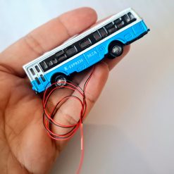 Autobús a escala 1:87