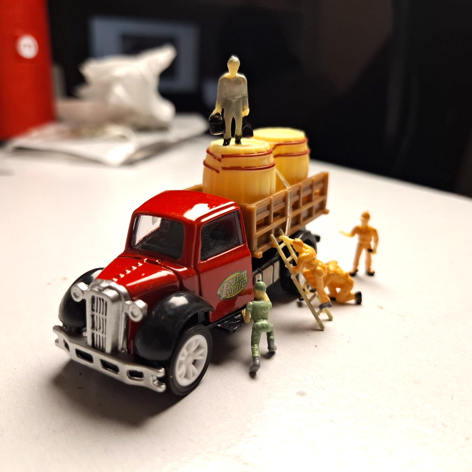 Camión granjero en miniatura